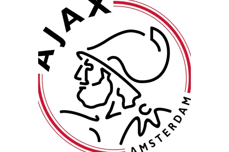 Ajax houdt stand in restant bij RKC en klimt naar zesde plaats