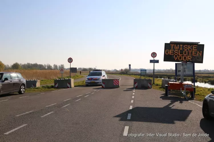 Coronamaatregelen Twiske verlengd: parkeerplaatsen blijven dicht