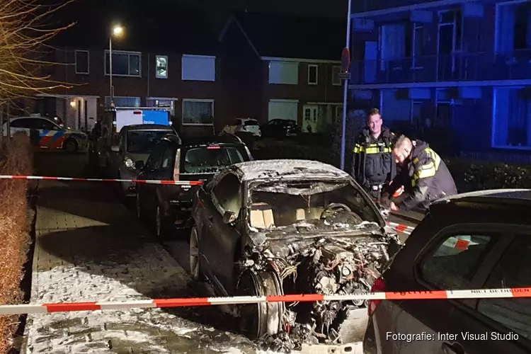 Auto in brand in Wormer